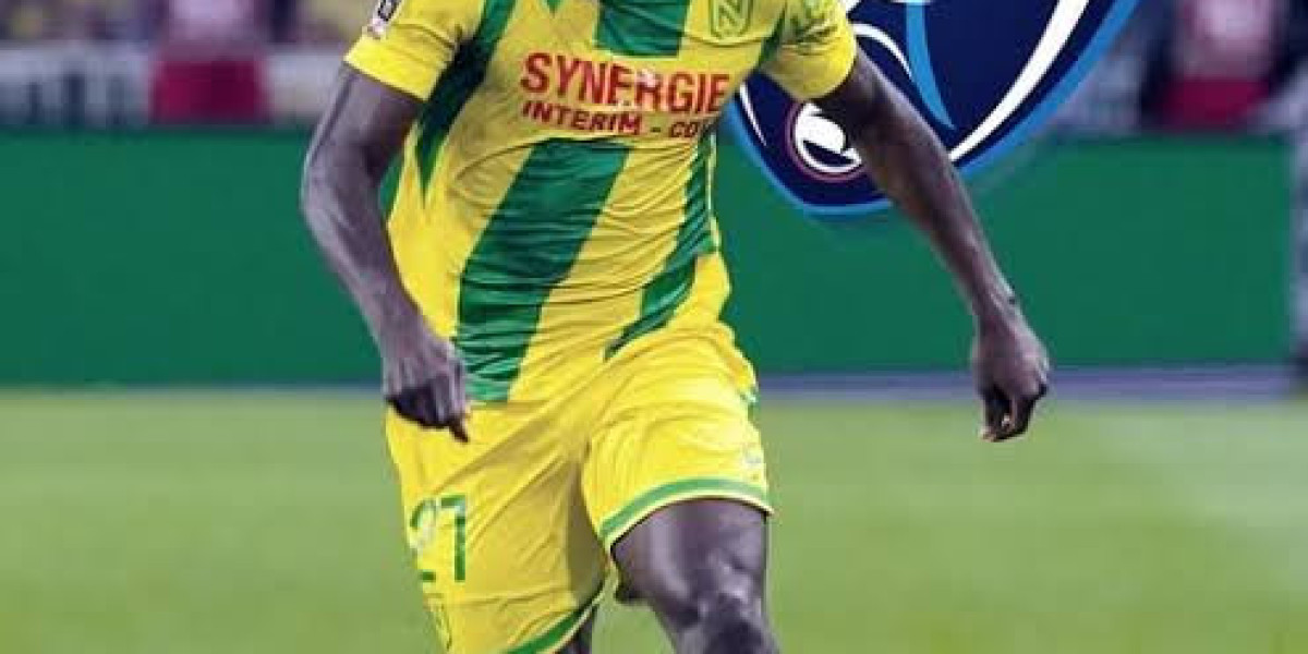 Paris FC Secures Promotion to Ligue 1 - Makes Bold Move for Nigerian Star Moses Simon | News
