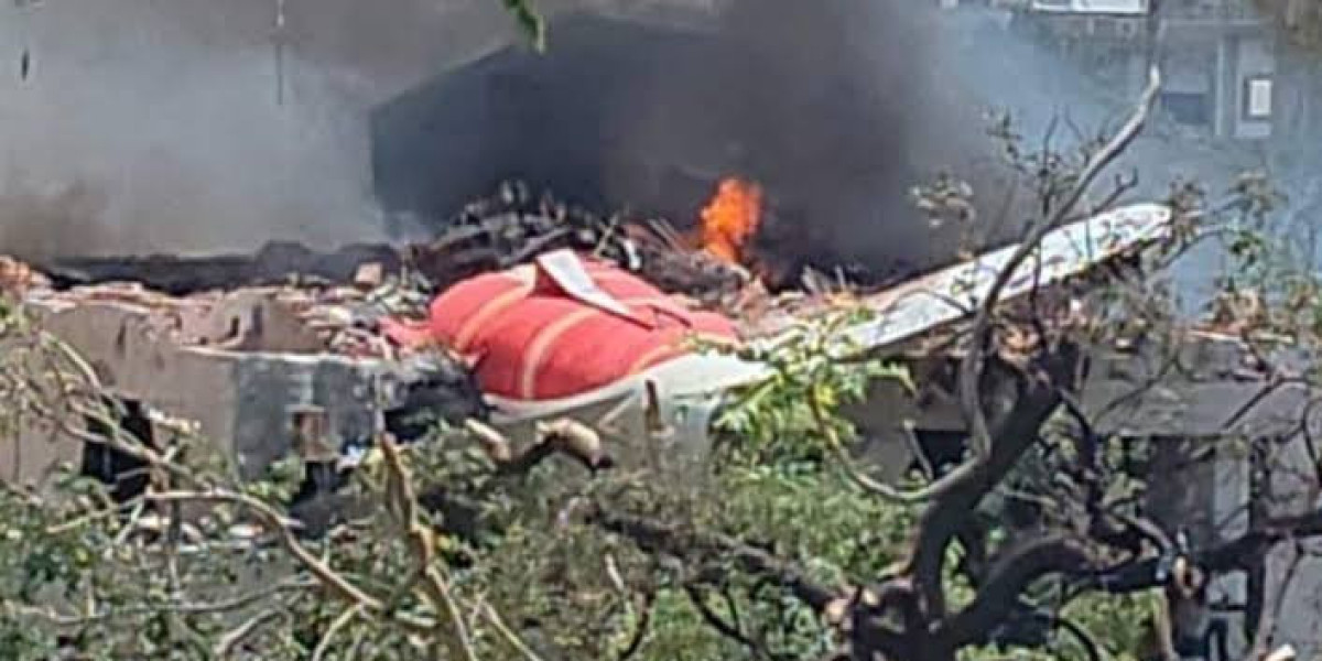 Air India Plane Crashes in Ahmedabad - Over 250 Feared Dead | News