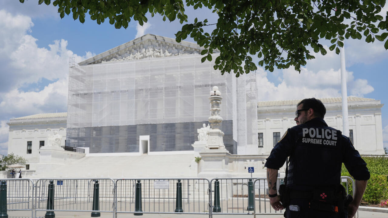 US Supreme Court clears way for Trump to dismantle Department of Education