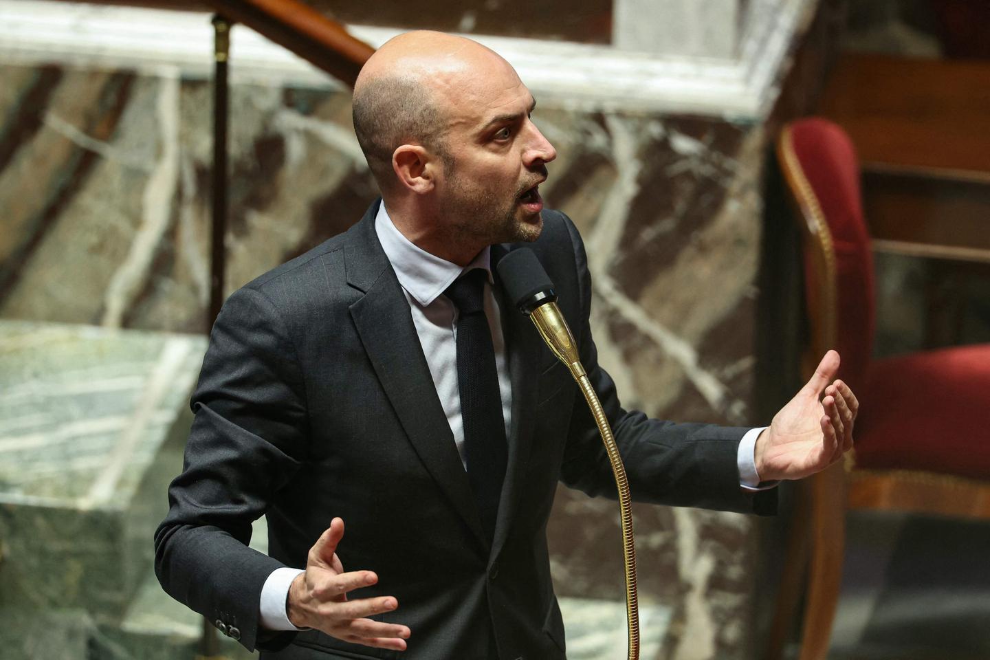 La France déplore la loi votée en Algérie pour « criminaliser la colonisation française », une « initiative manifestement hostile »