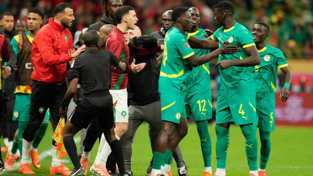 Senegal coach receives five-match ban for ‘unsporting conduct’ at AFCON final - France 24