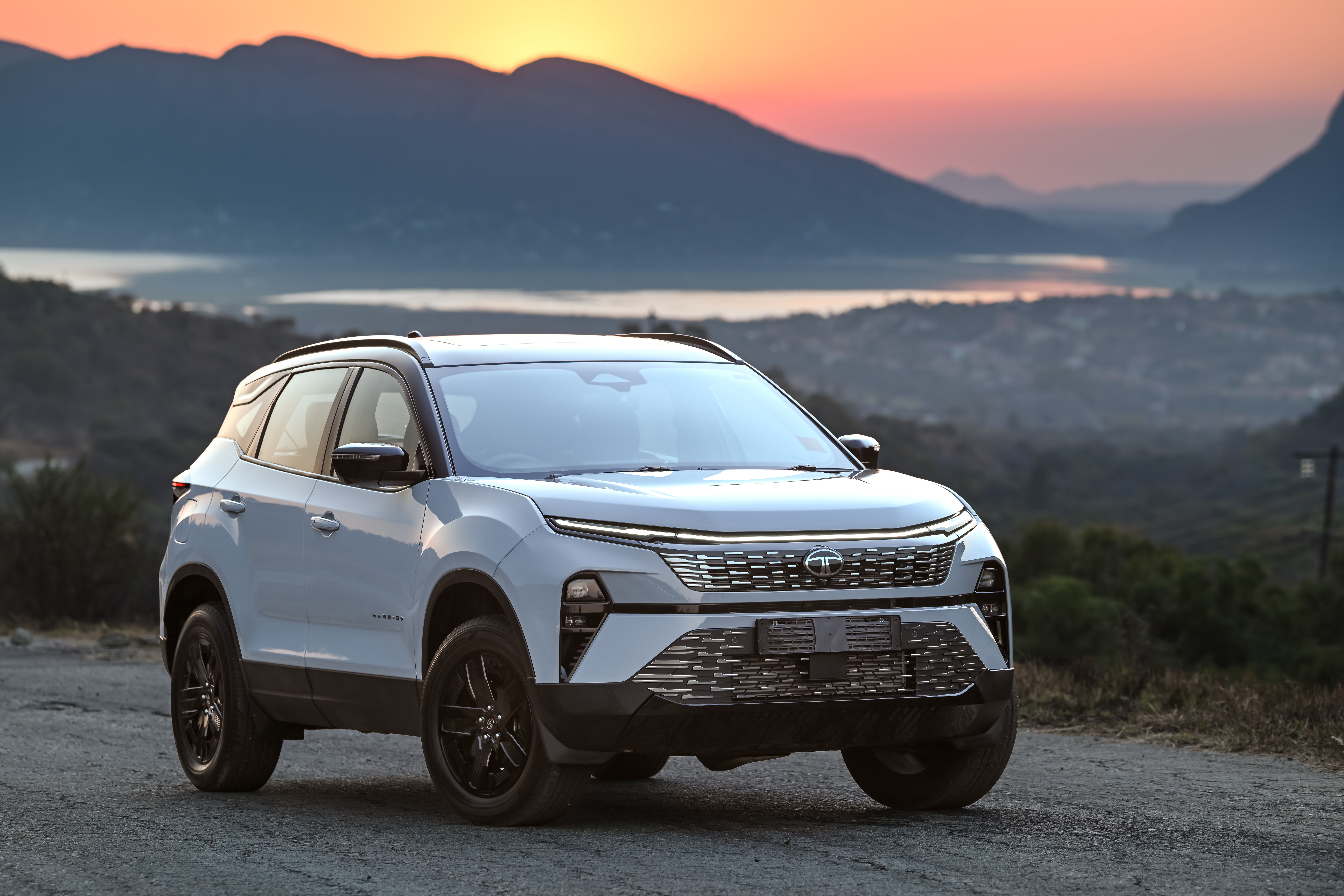 The Harrier is a bold statement from Tata but pricing lets it down  The Mail  Guardian