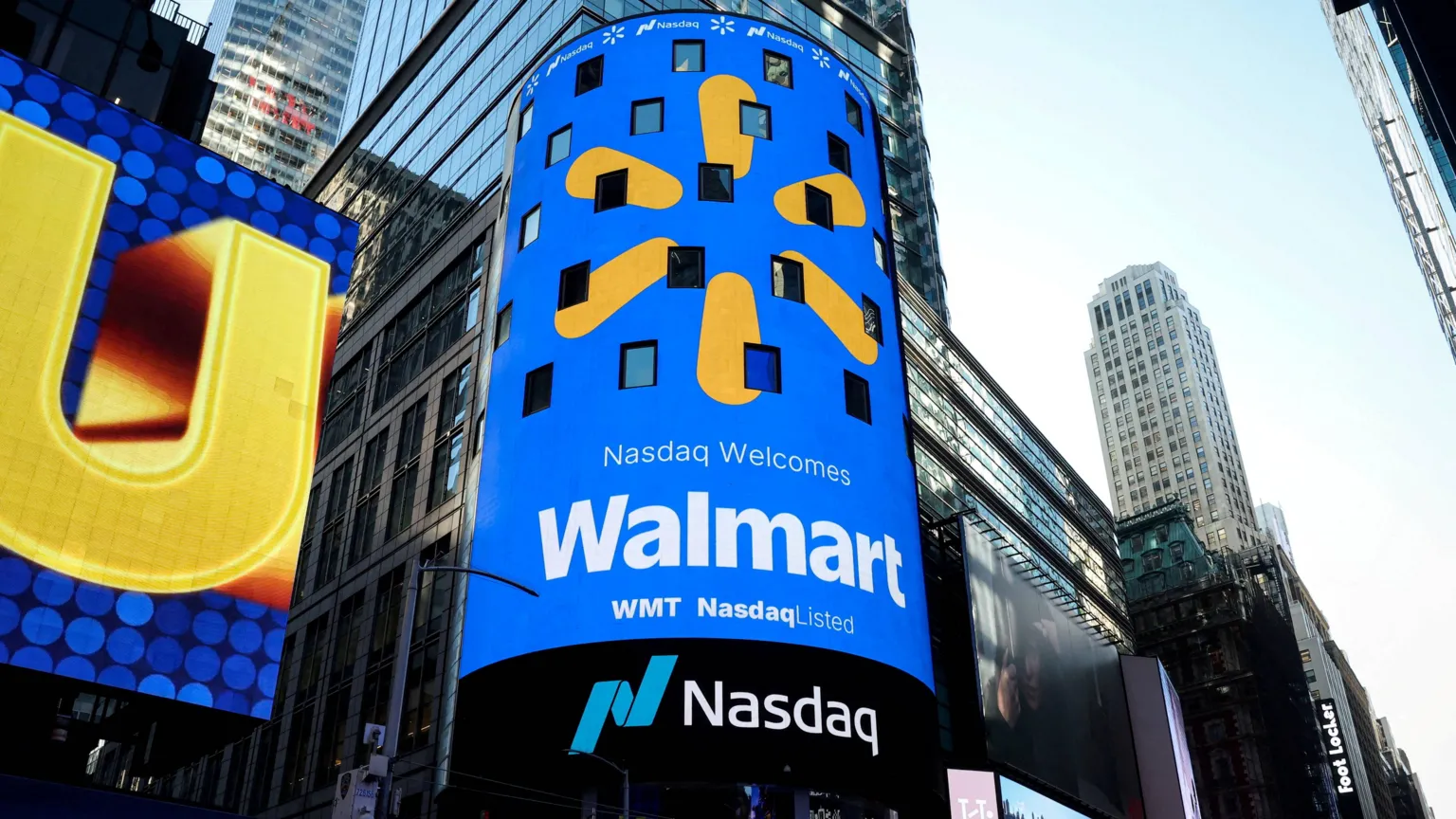 Walmart becomes first retailer to hit $1tn market value - MyJoyOnline