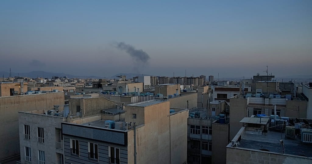 More airstrikes batter Tehran, Iran refuses to surrender | Africanews